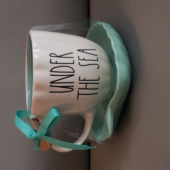 Rae Dunn “Little Mermaid" Mug with a bluish green shell shaped saucer NWT - Picture 2 of 8